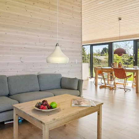 Feriehus Ivar - 450m From The Sea By Interhome Gedser